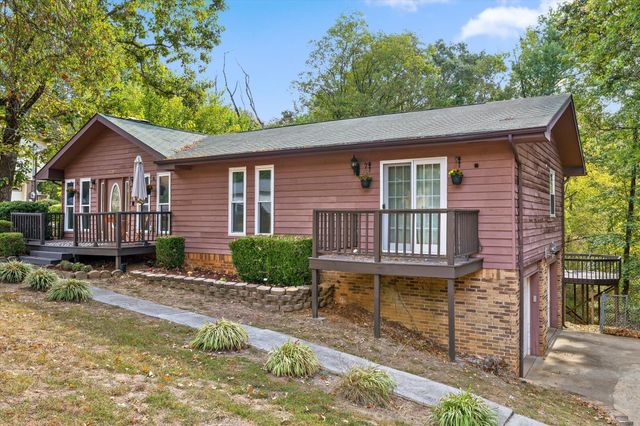 6221 Celtic Drive, Chattanooga, TN 37416