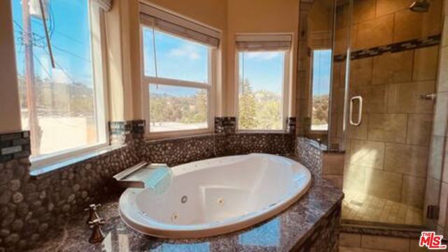 4324 Saltillo Street, Woodland Hills (los Angeles), CA 91364