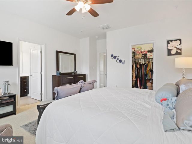 908 EVERS AVE, Capitol Heights, MD 20743