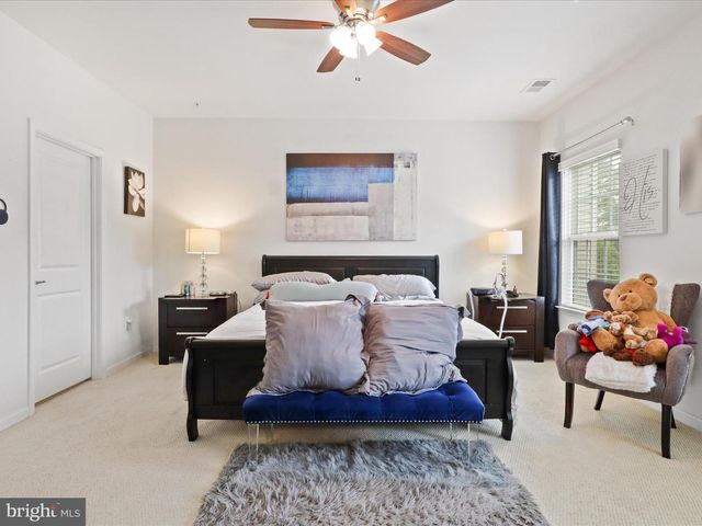 908 EVERS AVE, Capitol Heights, MD 20743