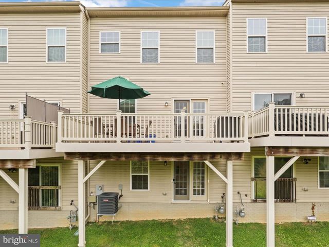 908 EVERS AVE, Capitol Heights, MD 20743