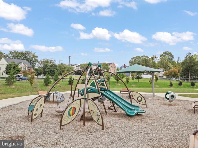 908 EVERS AVE, Capitol Heights, MD 20743