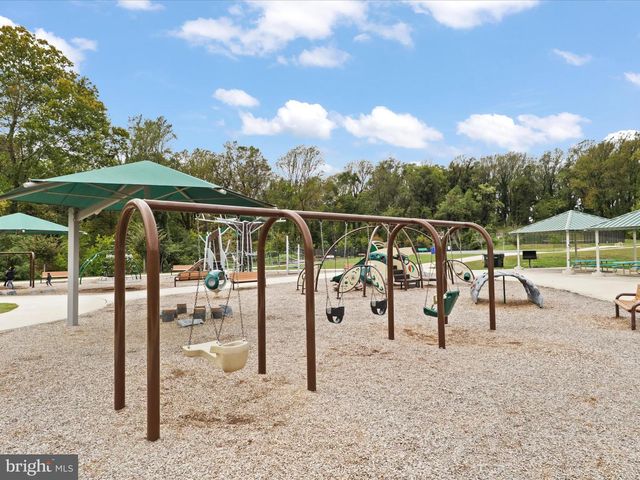 908 EVERS AVE, Capitol Heights, MD 20743