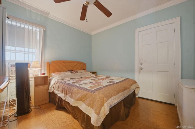 969 Gabriel Avenue, Franklin Square, NY 11010