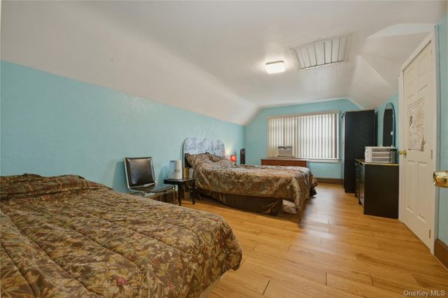 969 Gabriel Avenue, Franklin Square, NY 11010
