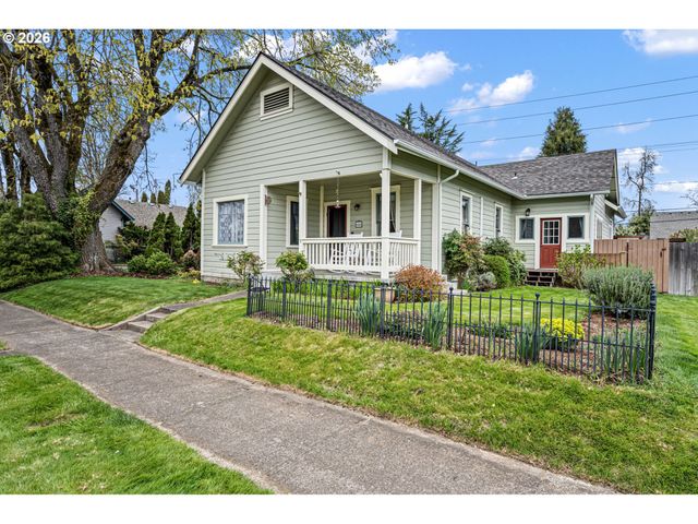 646 B St, Springfield, OR 97477