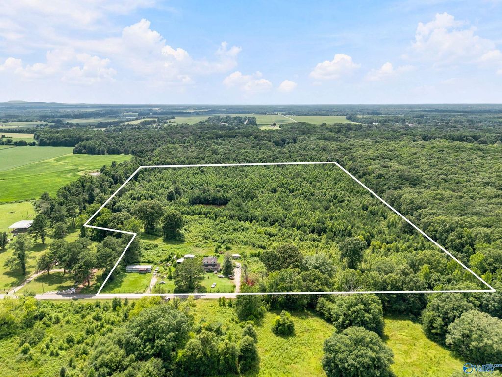 460 Jimmy Fisk Road, Hazel Green, AL 35750