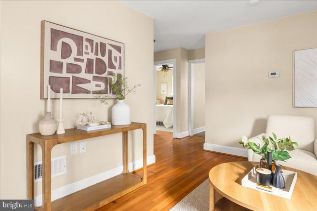 312 SHAWNEE AVE, Winchester, VA 22601