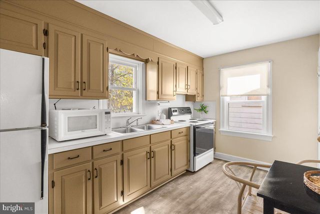 312 SHAWNEE AVE, Winchester, VA 22601