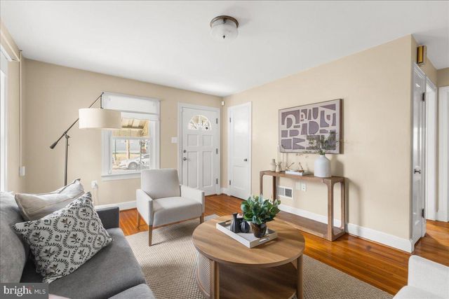 312 SHAWNEE AVE, Winchester, VA 22601