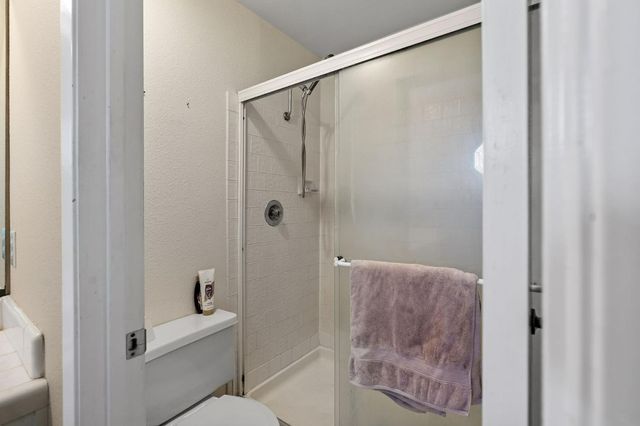 2202 E Chennault Avenue, Fresno, CA 93720