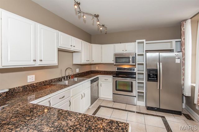 3712 S Jefferson Avenue, St Louis, MO 63118