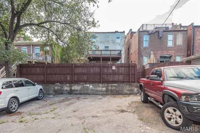 3712 S Jefferson Avenue, St Louis, MO 63118