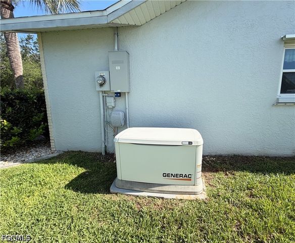 3437 Clubview DR, North Fort Myers, FL 33917