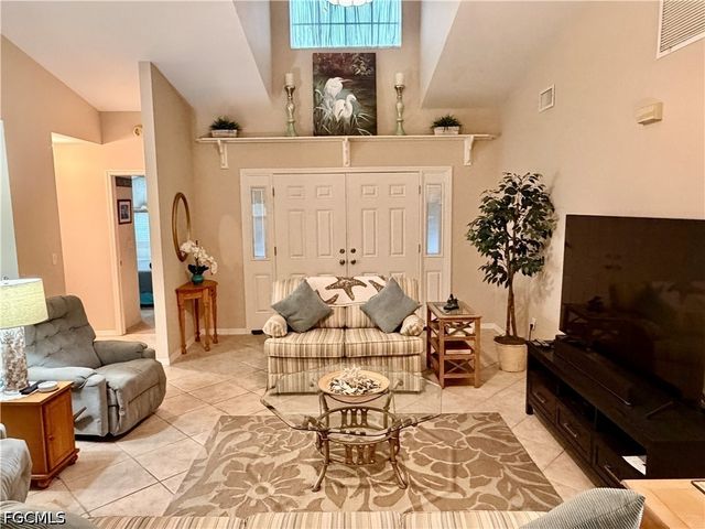 3437 Clubview DR, North Fort Myers, FL 33917