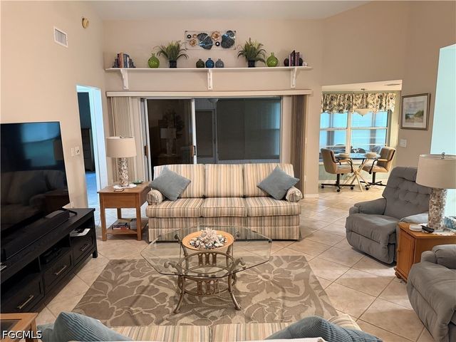3437 Clubview DR, North Fort Myers, FL 33917