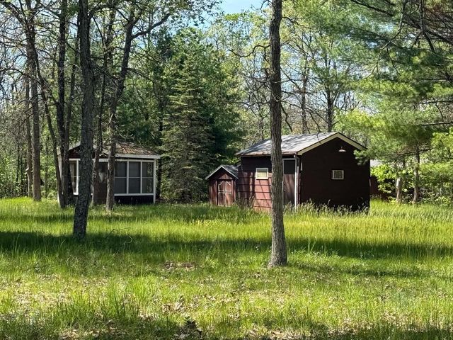 1310 S Cree Drive, Friendship, WI 53934