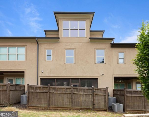 118 Via Roma, Woodstock, GA 30188