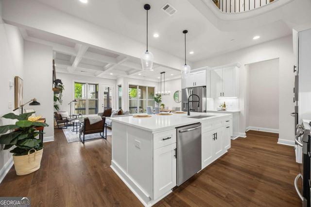 118 Via Roma, Woodstock, GA 30188