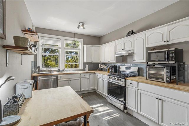 70-03 37th Avenue, Jackson Heights, NY 11372