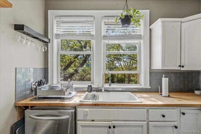 70-03 37th Avenue, Jackson Heights, NY 11372