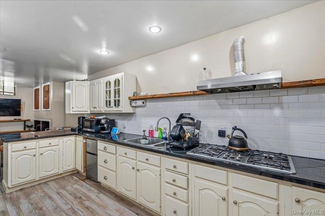 70-03 37th Avenue, Jackson Heights, NY 11372