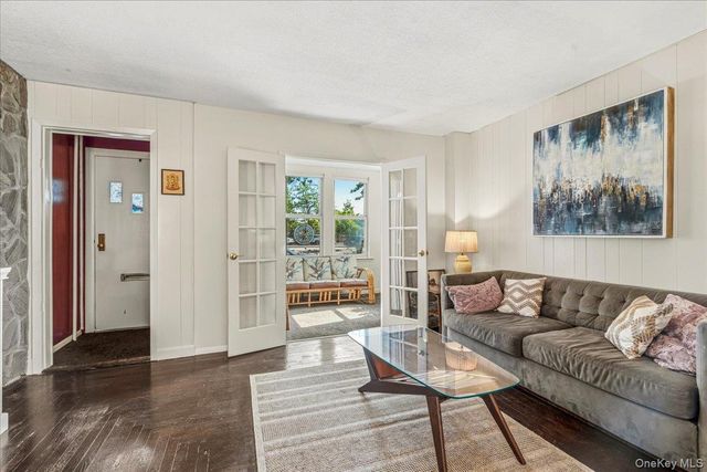70-03 37th Avenue, Jackson Heights, NY 11372