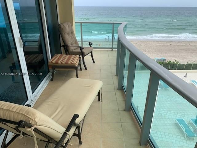 2501 S OCEAN DR 411, Hollywood, FL 33019