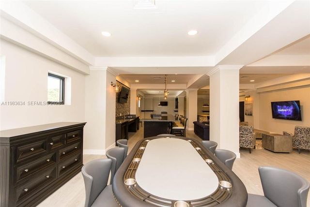 2501 S OCEAN DR 411, Hollywood, FL 33019