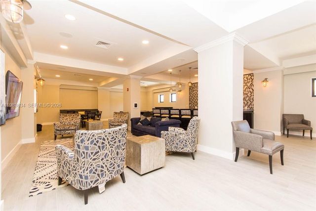 2501 S OCEAN DR 411, Hollywood, FL 33019