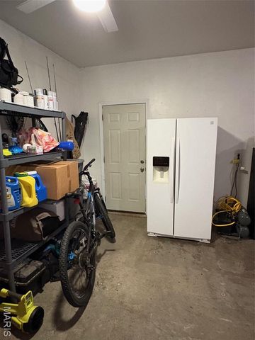 14 Dogwood Court, Montgomery City, MO 63361