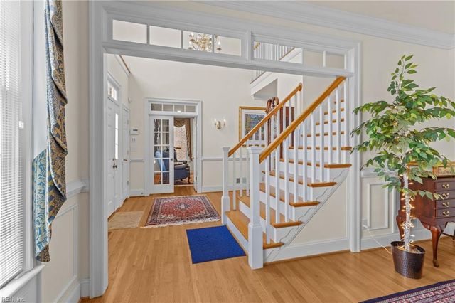 1513 Bordeaux PL, Norfolk, VA 23509