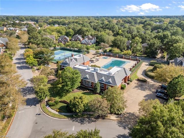 1513 Bordeaux PL, Norfolk, VA 23509