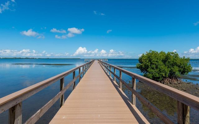 1620 FAIRWAY TRACE A, Palmetto, FL 34221