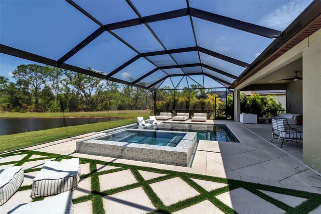 9133 WARM SPRINGS CIRCLE, Parrish, FL 34219