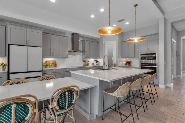 9133 WARM SPRINGS CIRCLE, Parrish, FL 34219