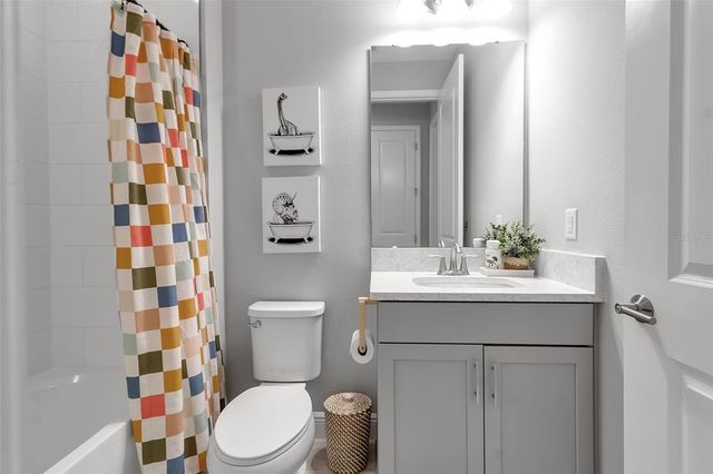 9133 WARM SPRINGS CIRCLE, Parrish, FL 34219