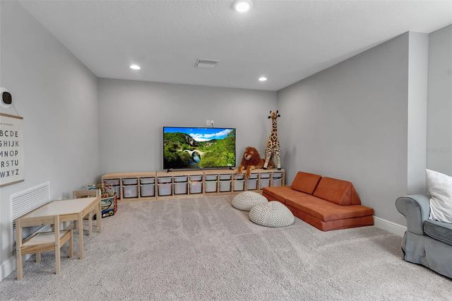 9133 WARM SPRINGS CIRCLE, Parrish, FL 34219