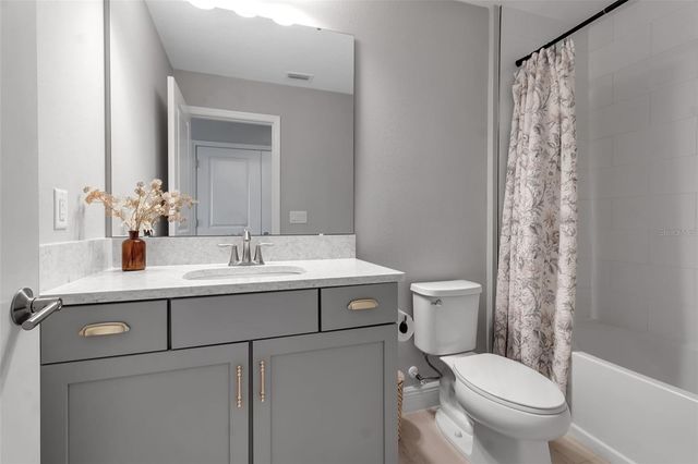 9133 WARM SPRINGS CIRCLE, Parrish, FL 34219