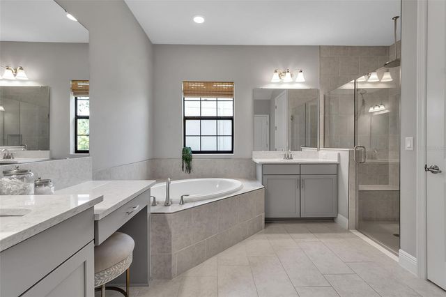 9133 WARM SPRINGS CIRCLE, Parrish, FL 34219