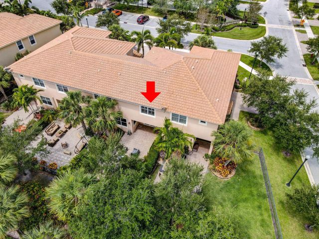 5072 Dulce Court, Palm Beach Gardens, FL 33418