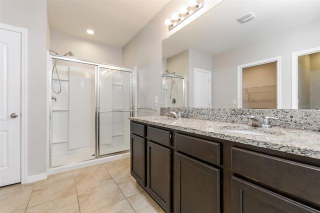 571 AUTUMN STREAM DRIVE, Auburndale, FL 33823