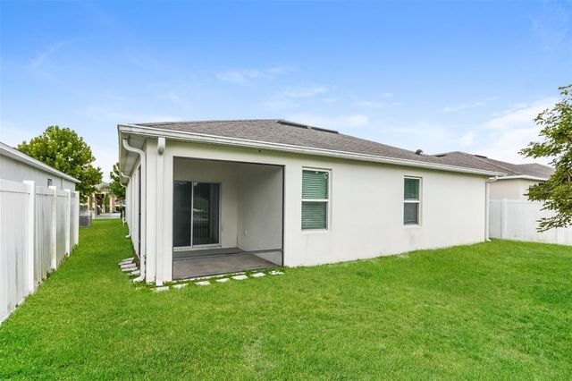 571 AUTUMN STREAM DRIVE, Auburndale, FL 33823