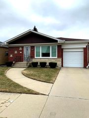 7609 W GUNNISON Street, Harwood Heights, IL 60706