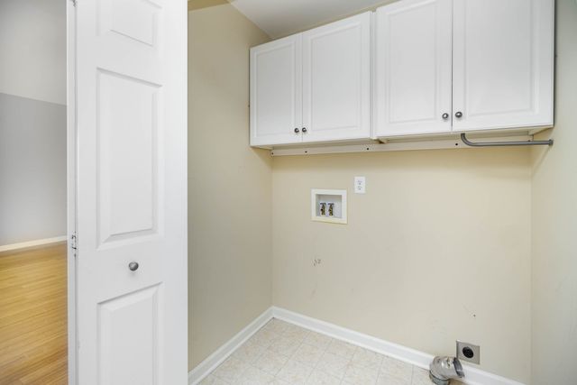 3998 Kristen St, Spring Hill, TN 37174