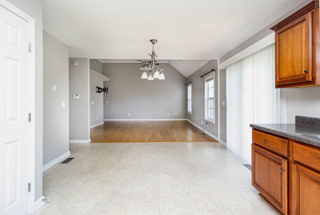 3998 Kristen St, Spring Hill, TN 37174