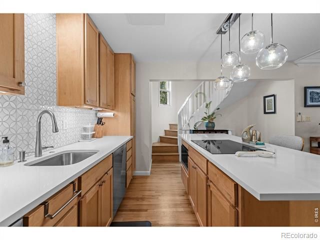 1709 Pine Street 6, Boulder, CO 80302