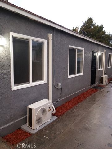 813 E Imperial, Los Angeles, CA 90059