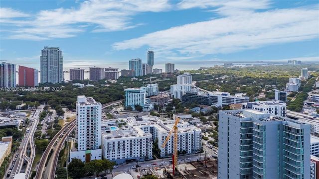 79 SW 12th St 2302-S, Miami, FL 33130