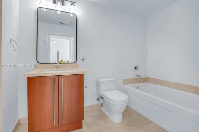 79 SW 12th St 2302-S, Miami, FL 33130